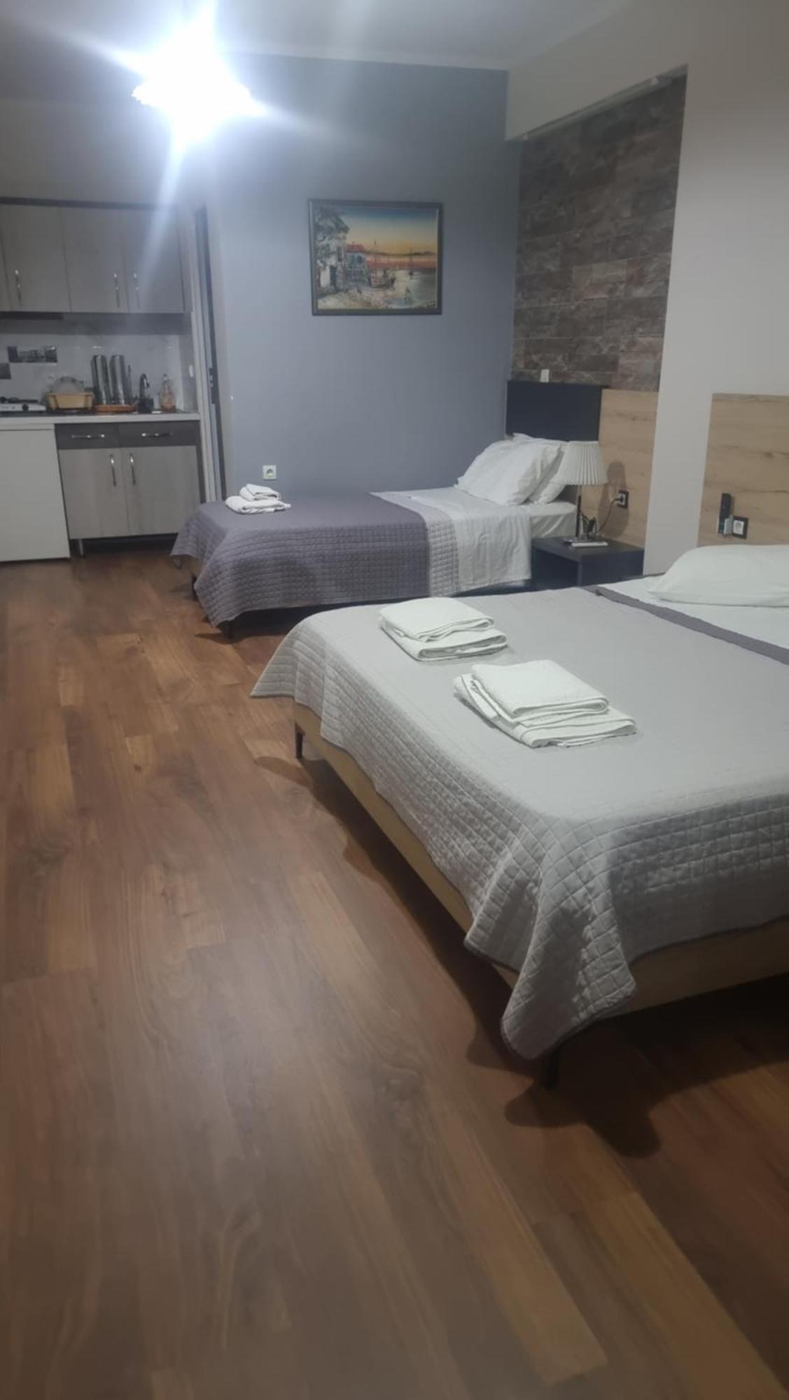 Hotel Klironomi Sarandë Quarto foto
