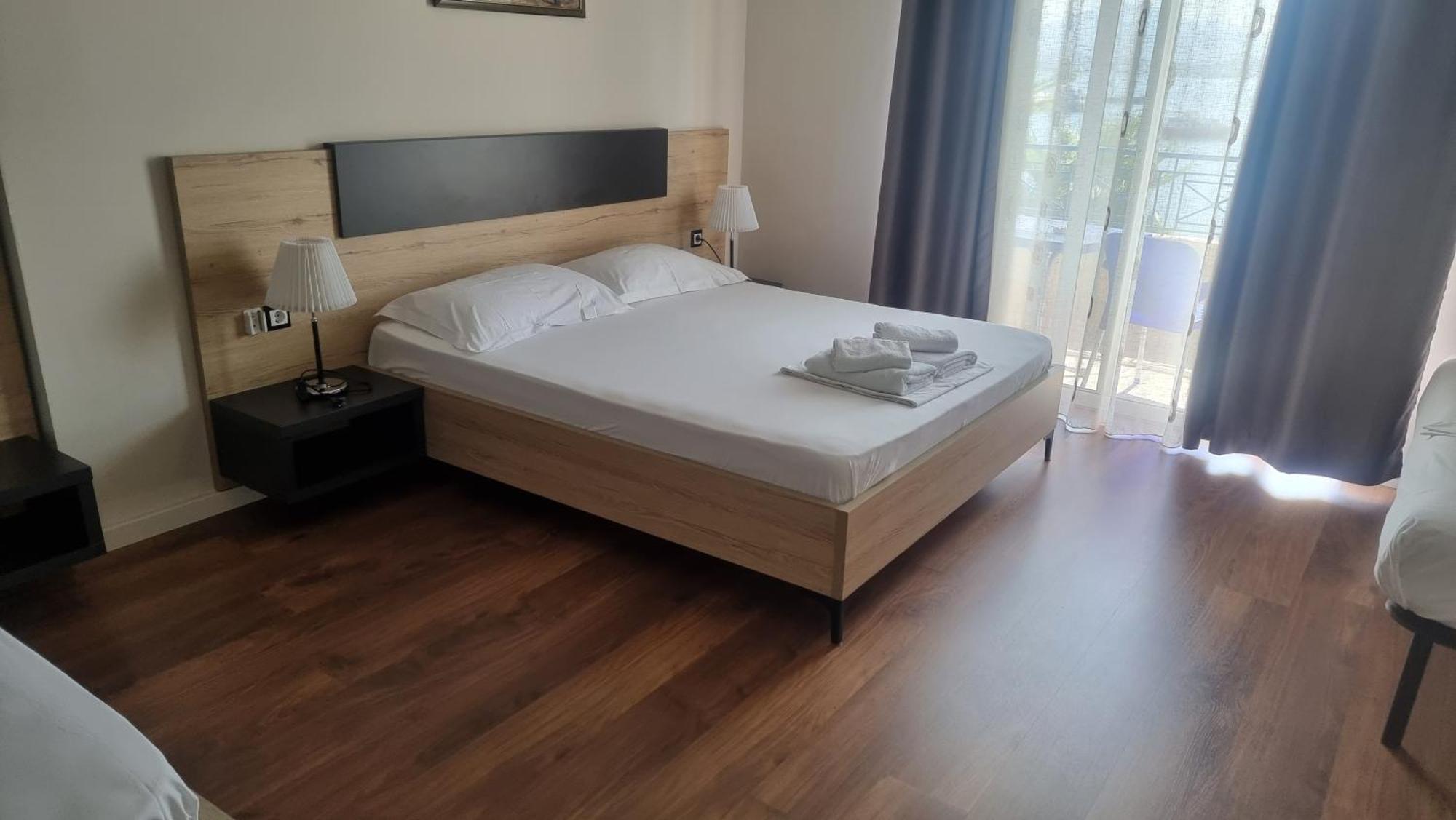 Hotel Klironomi Sarandë Exterior foto